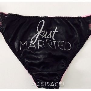 NWT* I Do **JUST MARRIED** Bride Satin Cheekini